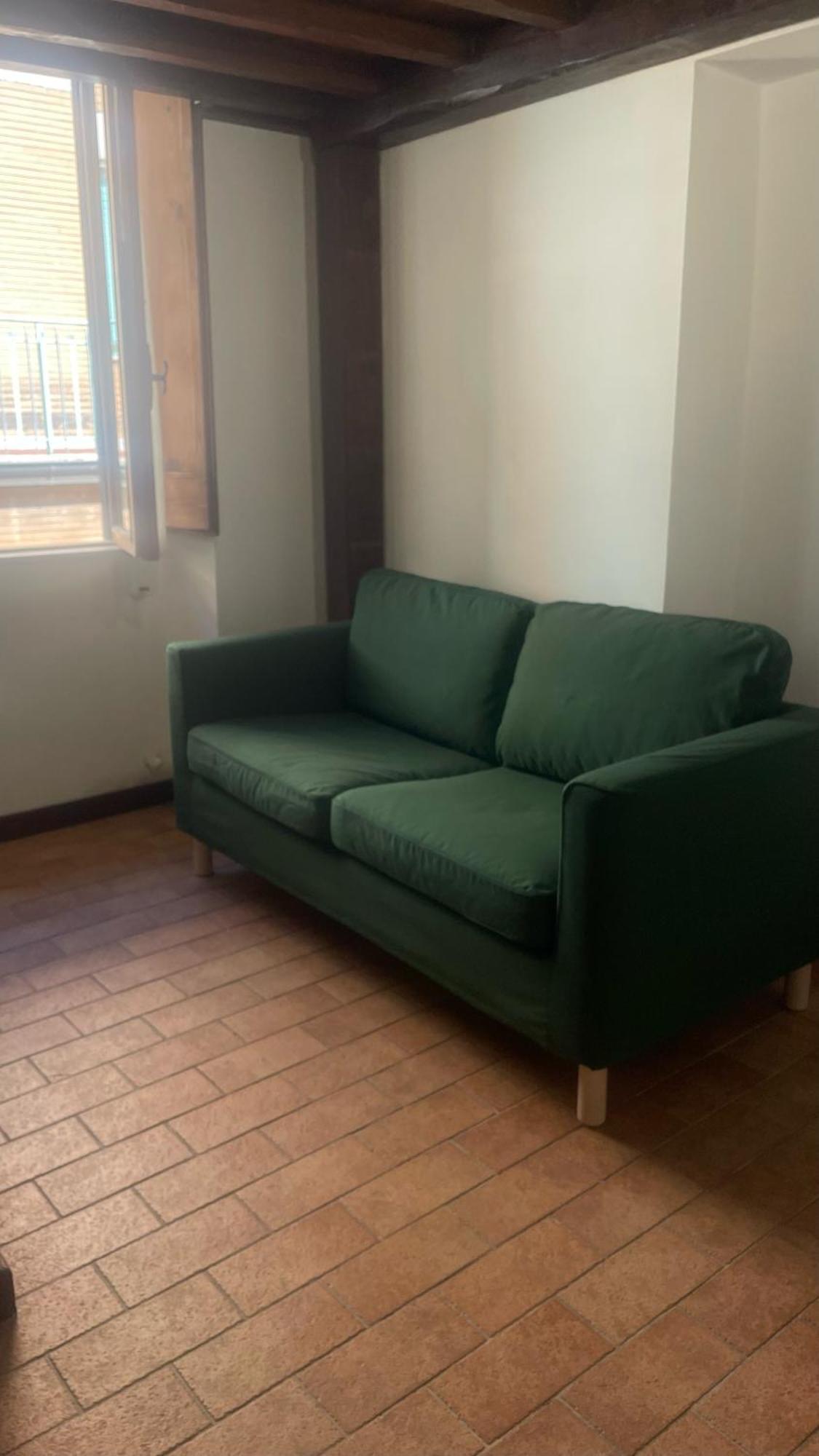 Aura 24 Frascati